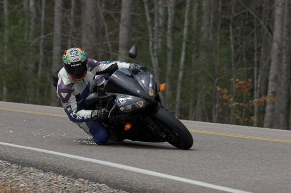 crotchrocketracingimg_3095_01.jpg