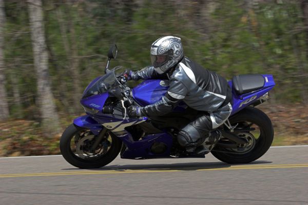 crotchrocketracingimg_3415_01.jpg