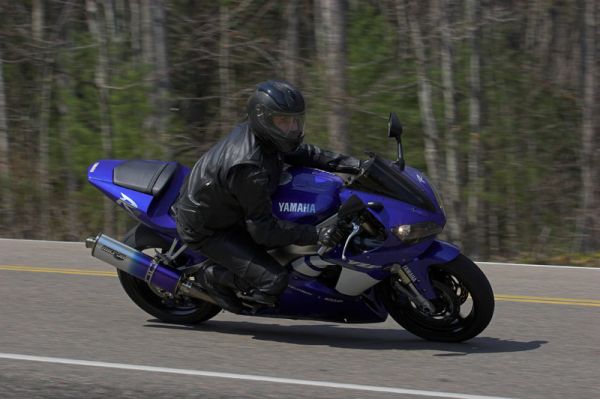 crotchrocketracingimg_3581_01.jpg
