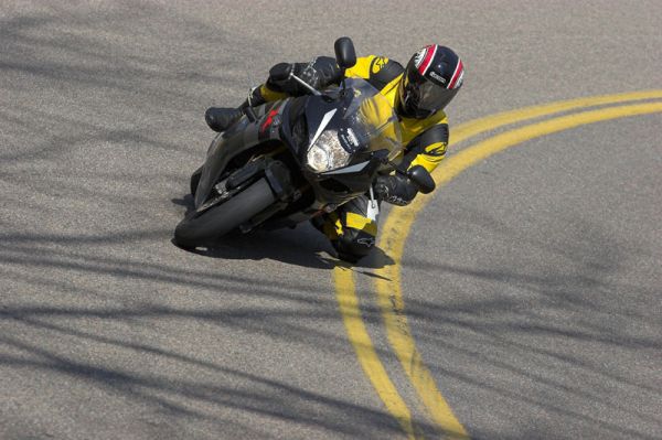 crotchrocketracingimg_3637_01.jpg