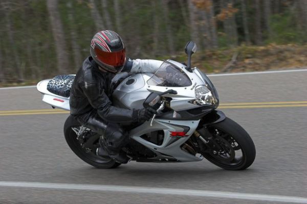 crotchrocketracingimg_4173_01.jpg