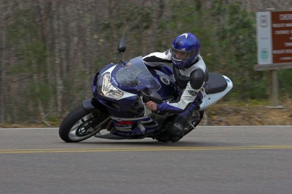 crotchrocketracingimg_4223_01.jpg