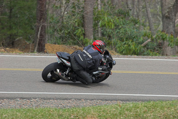 CrotchRocketRacingIMG_4133-01.jpg