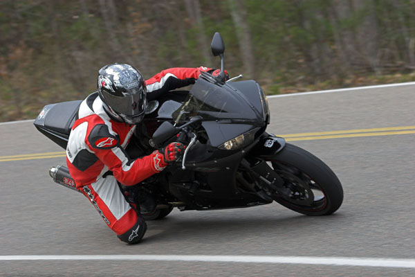 CrotchRocketRacingIMG_4196-01.jpg