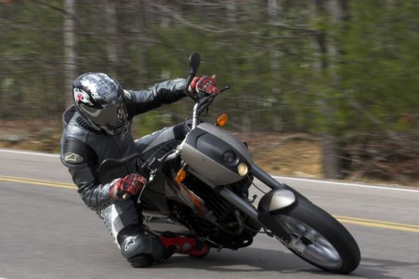 crotchrocketracingimg_1860_01.jpg