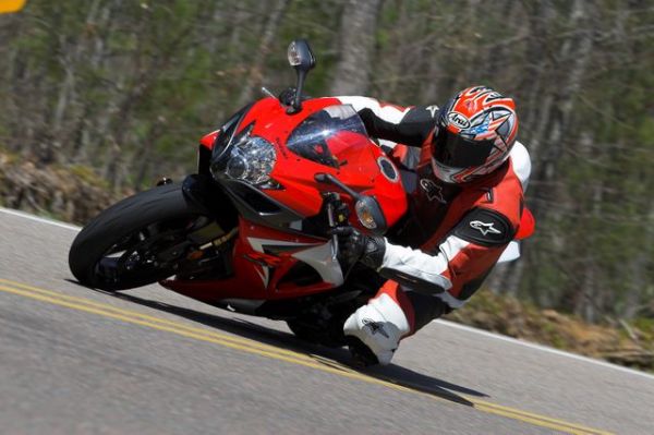 crotchrocketracingimg_4570_01.jpg