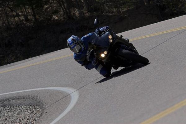 crotchrocketracingimg_5054_01.jpg