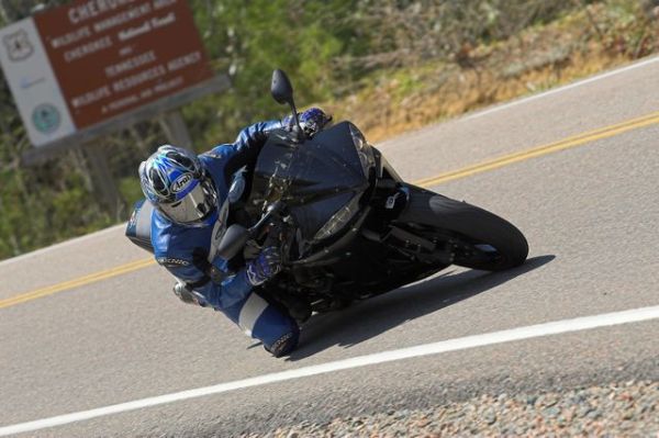 crotchrocketracingimg_5148_01.jpg