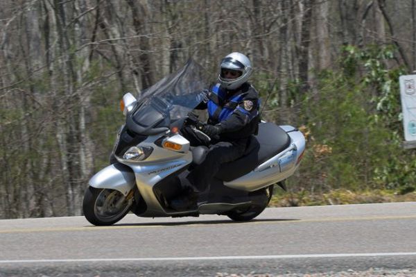 crotchrocketracingimg_4437_01.jpg